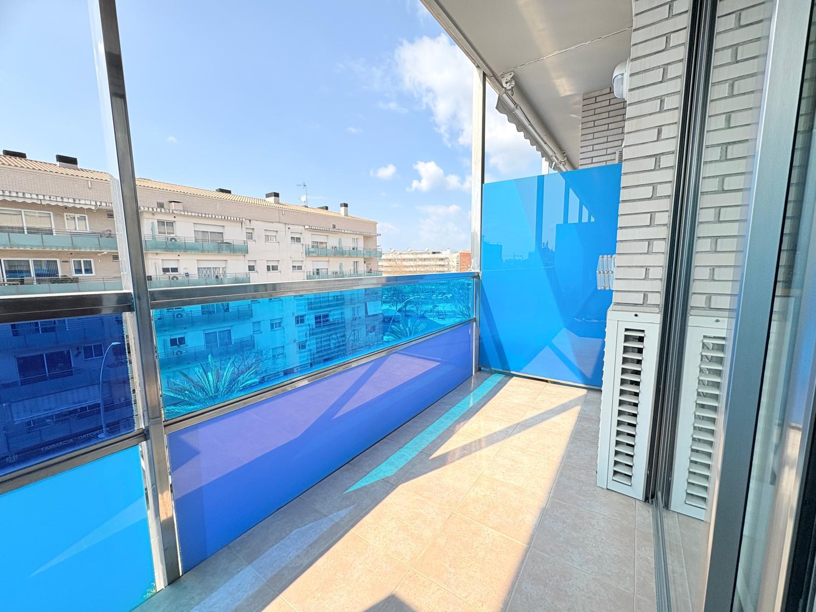 Imagen 4 Piso en venta en Terrassa / Al lado del Parc Vallparadís