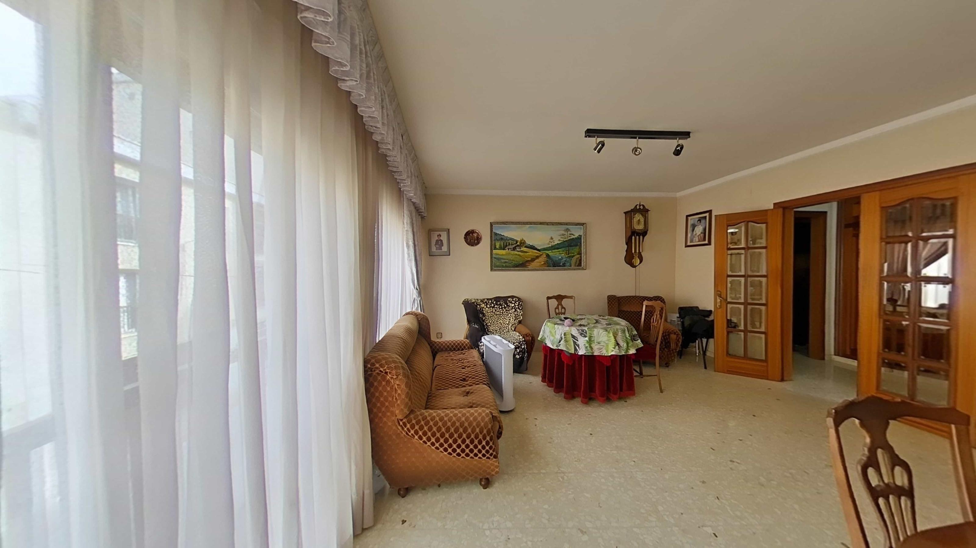 Imagen 32 Casa en venta en Sabadell / A 1 minuto del Corte Ingles y el Parc de Catalunya