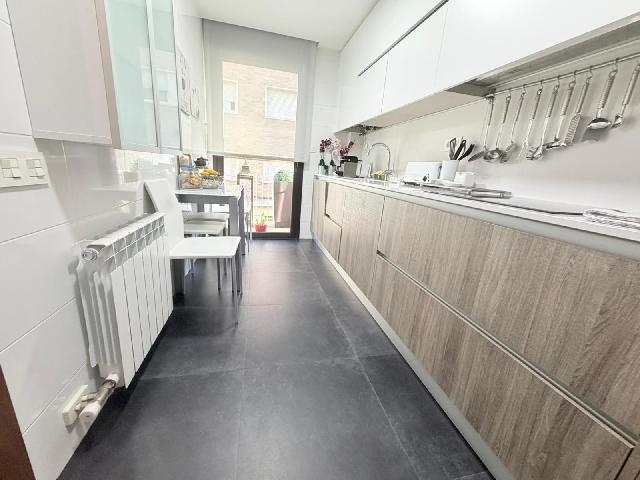 Imagen 10 Inmueble 301571 - Piso en venta en Terrassa / Junto a la Rambla d´ Ègara