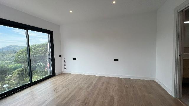Imagen 5 Inmueble 294561 - Casa Aislada en venta en Vallromanes / Cerca de todos los servicios, a 20 minutos de Barcelona 