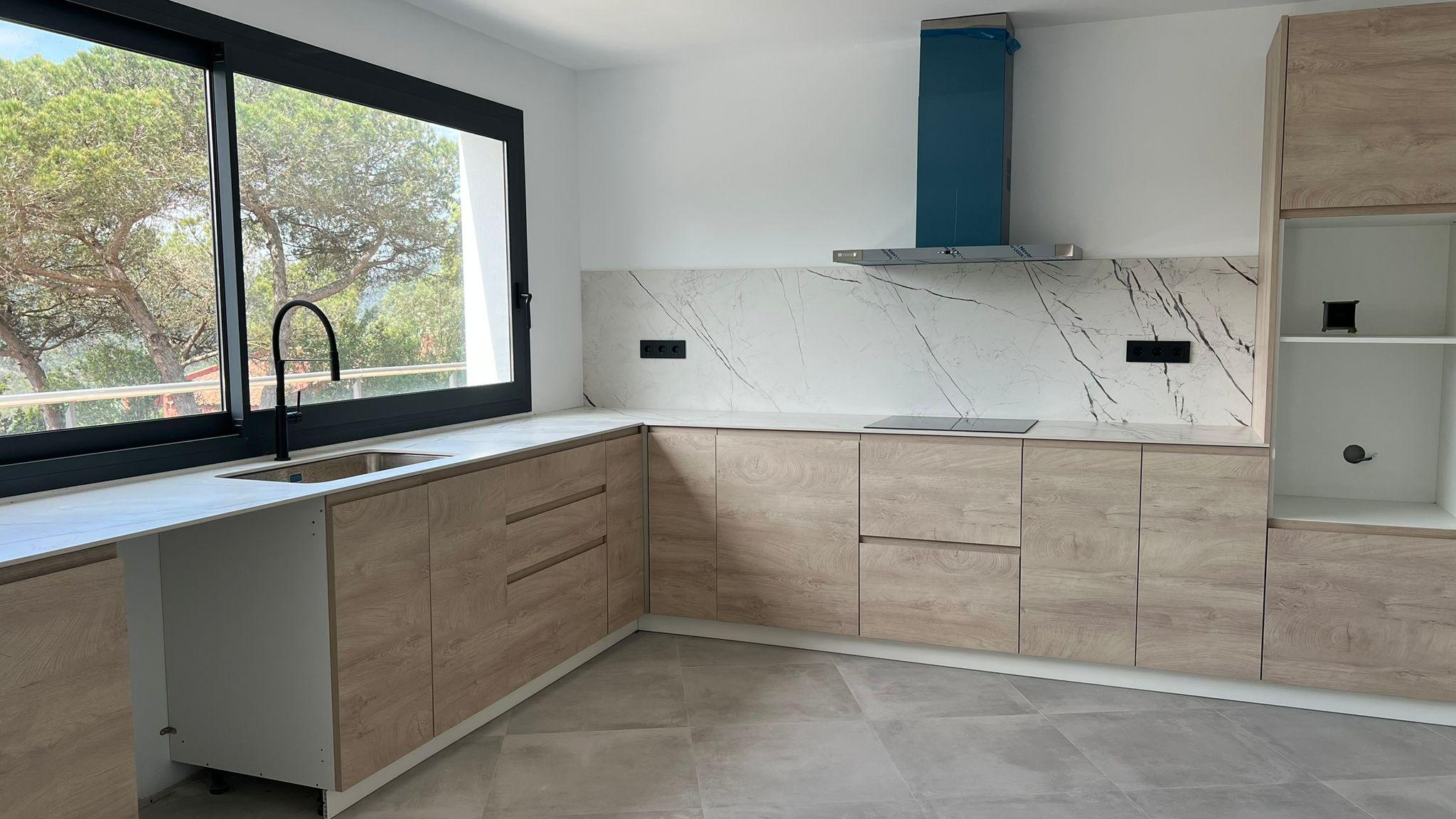 Imagen 4 Casa Aislada en venta en Vallromanes / Cerca de todos los servicios, a 20 minutos de Barcelona 