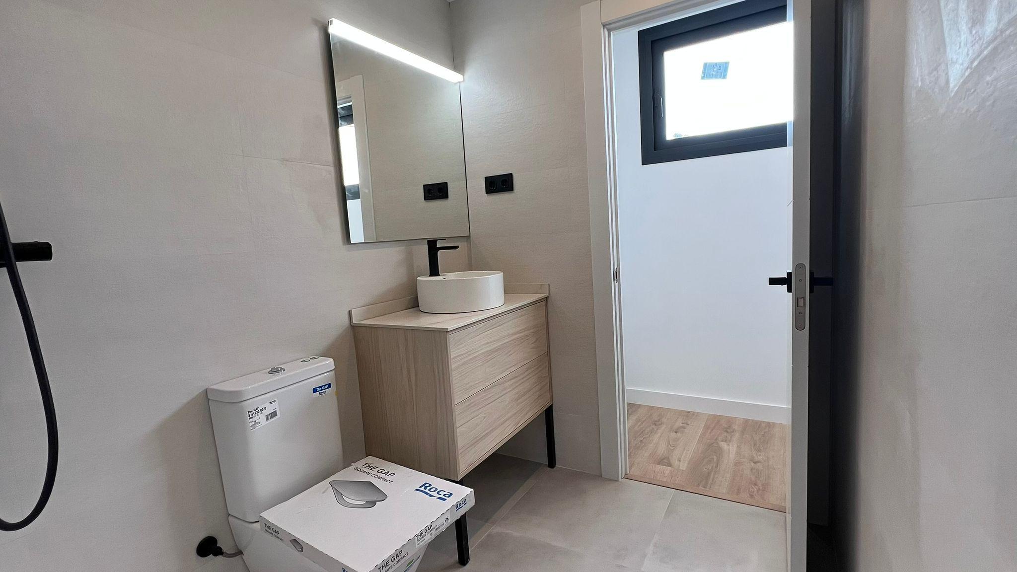Imagen 14 Casa Aislada en venta en Vallromanes / Cerca de todos los servicios, a 20 minutos de Barcelona 