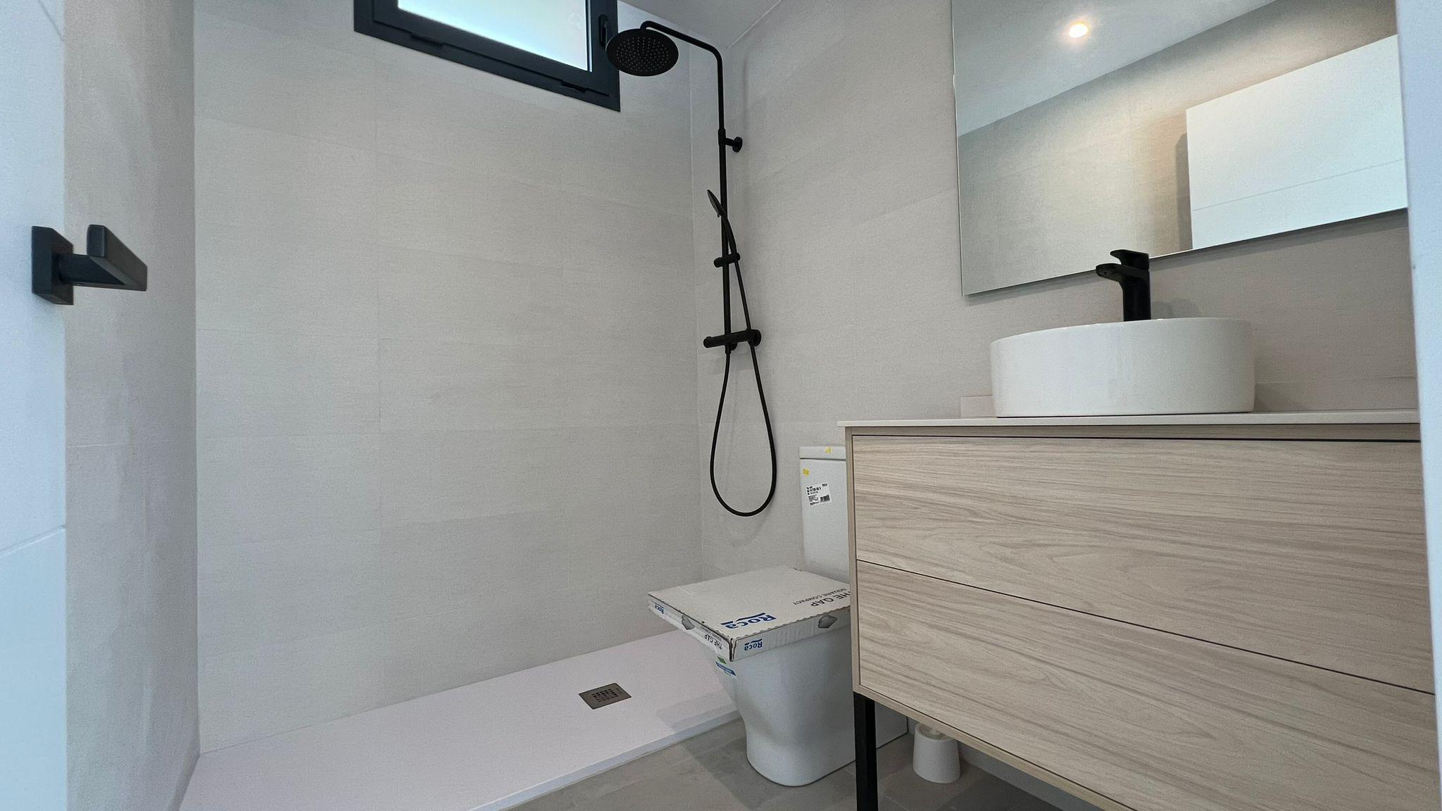 Imagen 32 Casa Aislada en venta en Vallromanes / Cerca de todos los servicios, a 20 minutos de Barcelona 