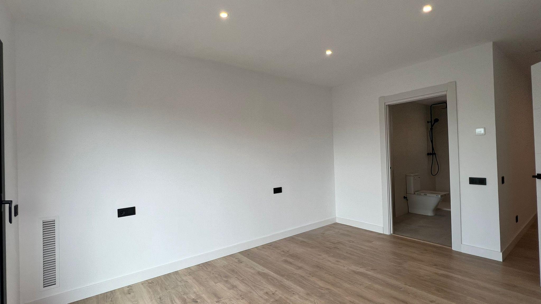 Imagen 34 Casa Aislada en venta en Vallromanes / Cerca de todos los servicios, a 20 minutos de Barcelona 