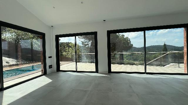 Imagen 48 Inmueble 294561 - Casa Aislada en venta en Vallromanes / Cerca de todos los servicios, a 20 minutos de Barcelona 