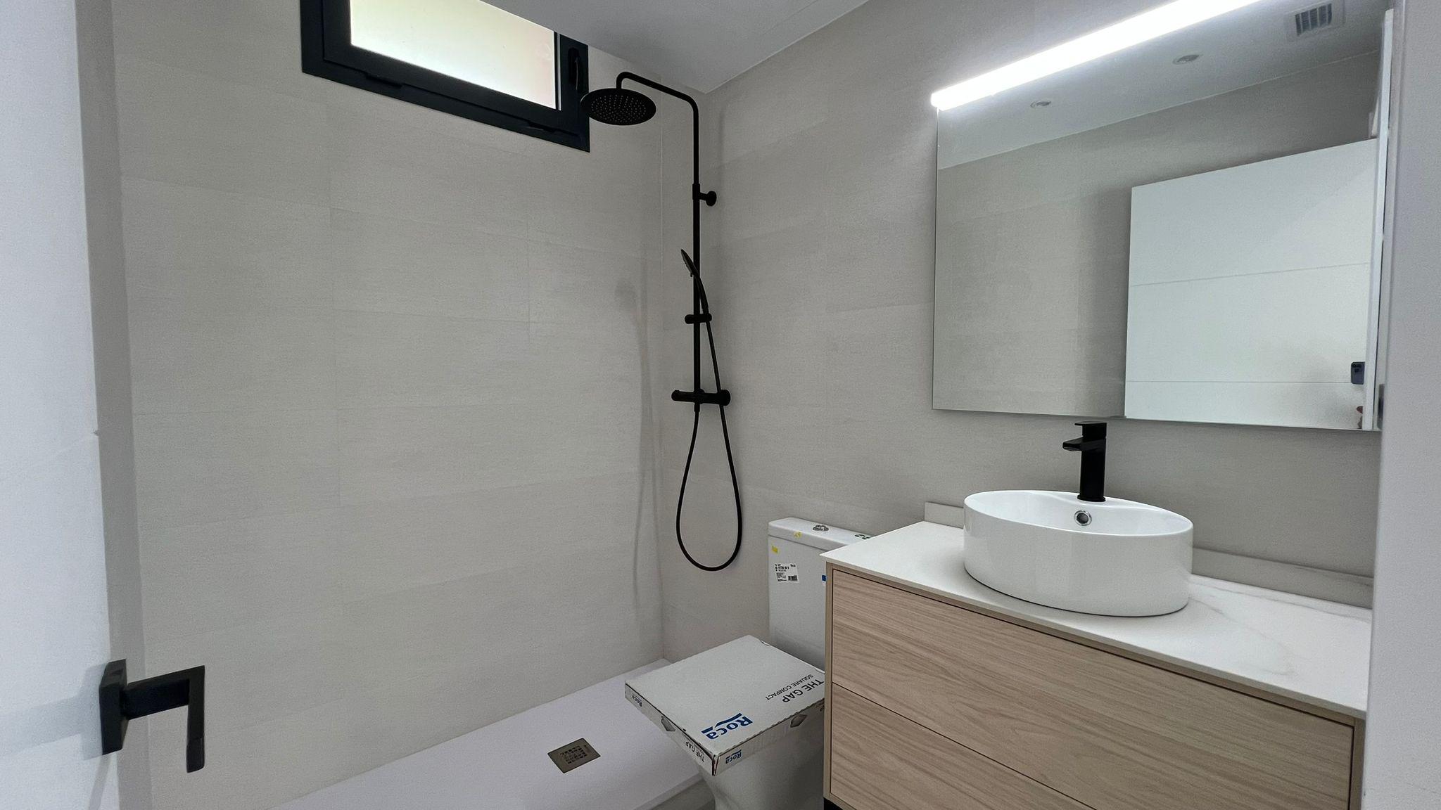 Imagen 50 Casa Aislada en venta en Vallromanes / Cerca de todos los servicios, a 20 minutos de Barcelona 