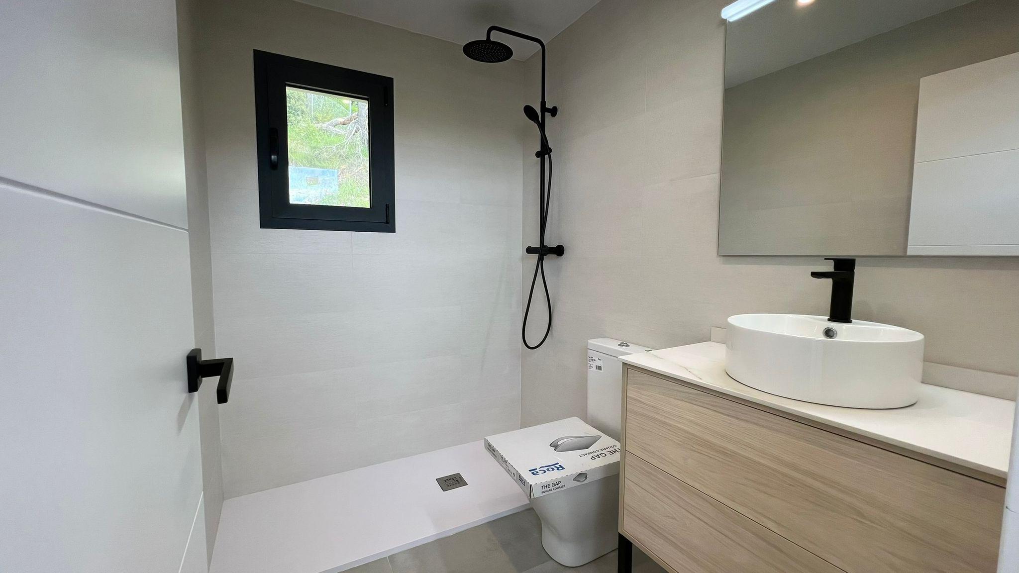 Imagen 55 Casa Aislada en venta en Vallromanes / Cerca de todos los servicios, a 20 minutos de Barcelona 