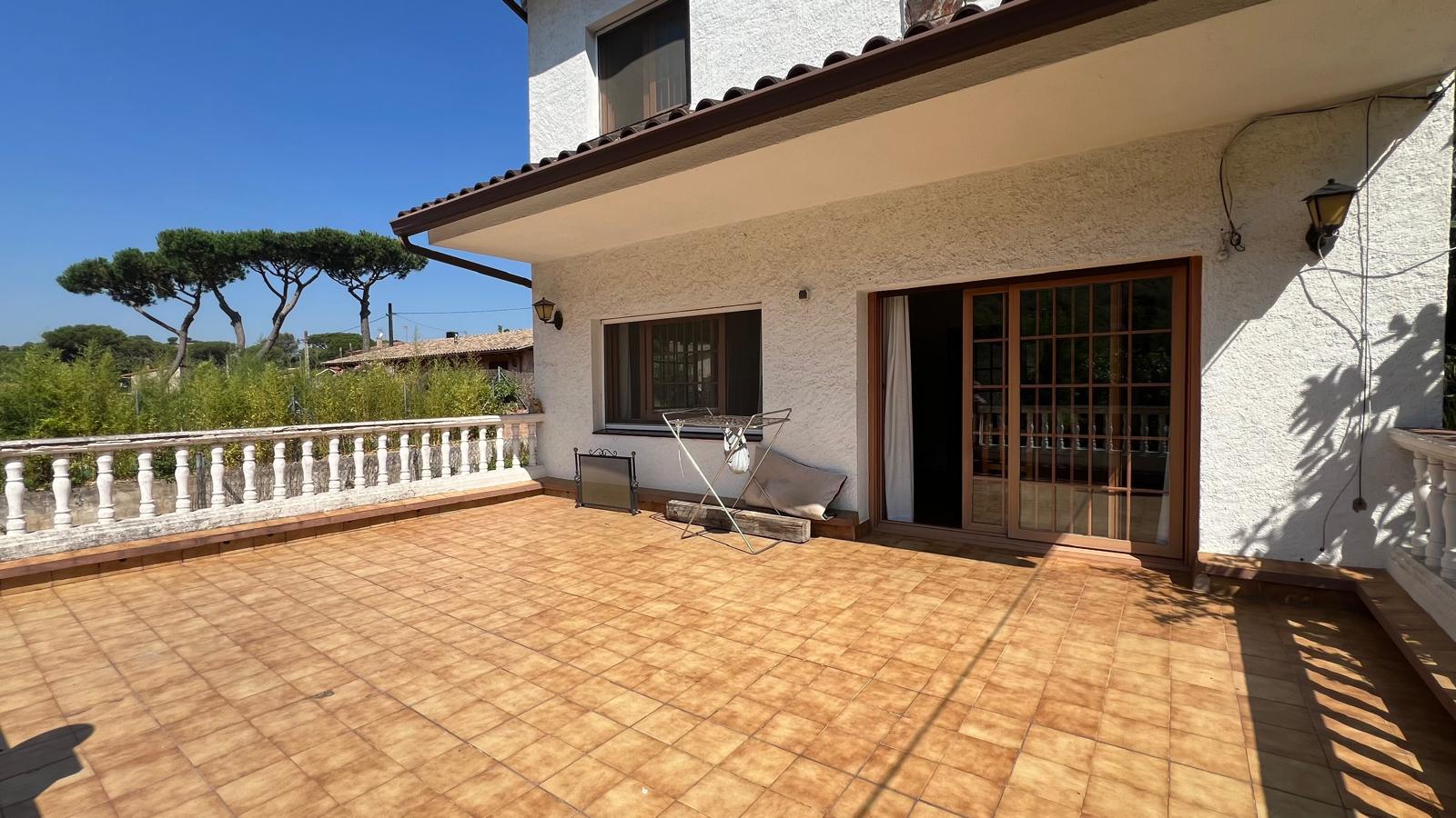 Imagen 7 Casa Aislada en venta en Vilanova Del Vallès / Excelente casa en la entrada de la urbanización 