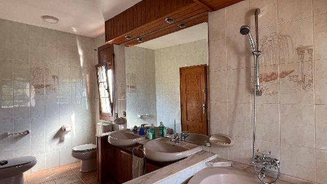 Imagen 30 Inmueble 295533 - Casa Aislada en venta en Vilanova Del Vallès / Excelente casa en la entrada de la urbanización 