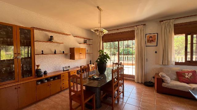 Imagen 6 Inmueble 295533 - Casa Aislada en venta en Vilanova Del Vallès / Excelente casa en la entrada de la urbanización 