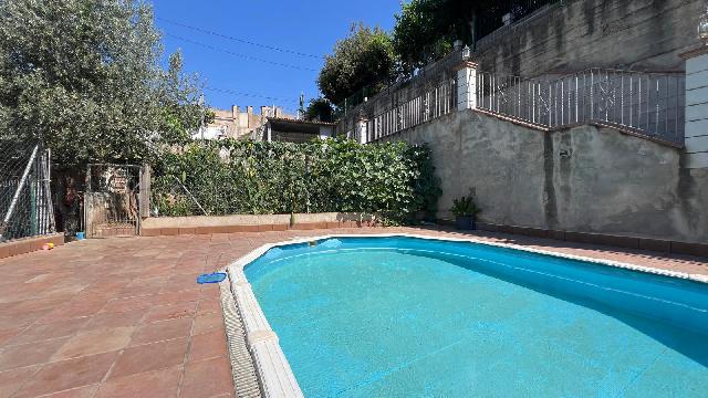 Imagen 58 Inmueble 295533 - Casa Aislada en venta en Vilanova Del Vallès / Excelente casa en la entrada de la urbanización 