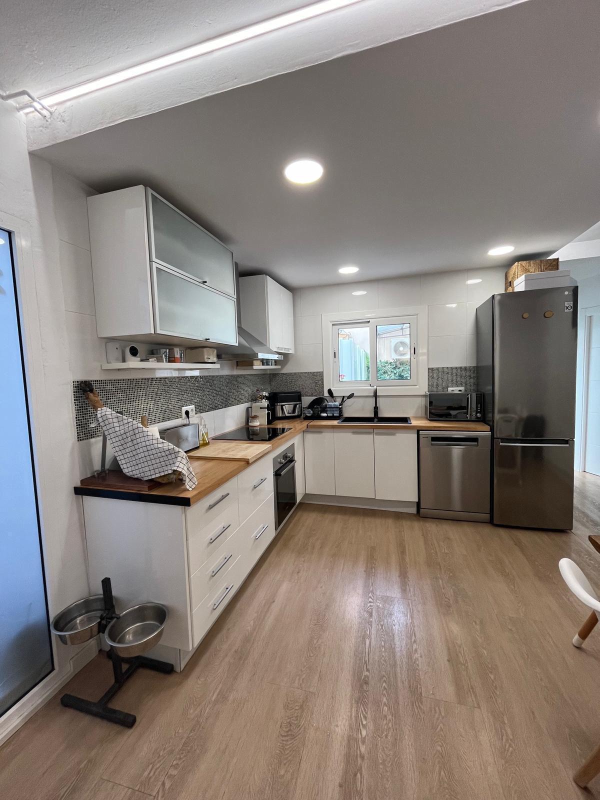 Imagen 3 Dúplex en venta en Premià De Dalt / Triplex en Premia de Dalt, zona tranquila 