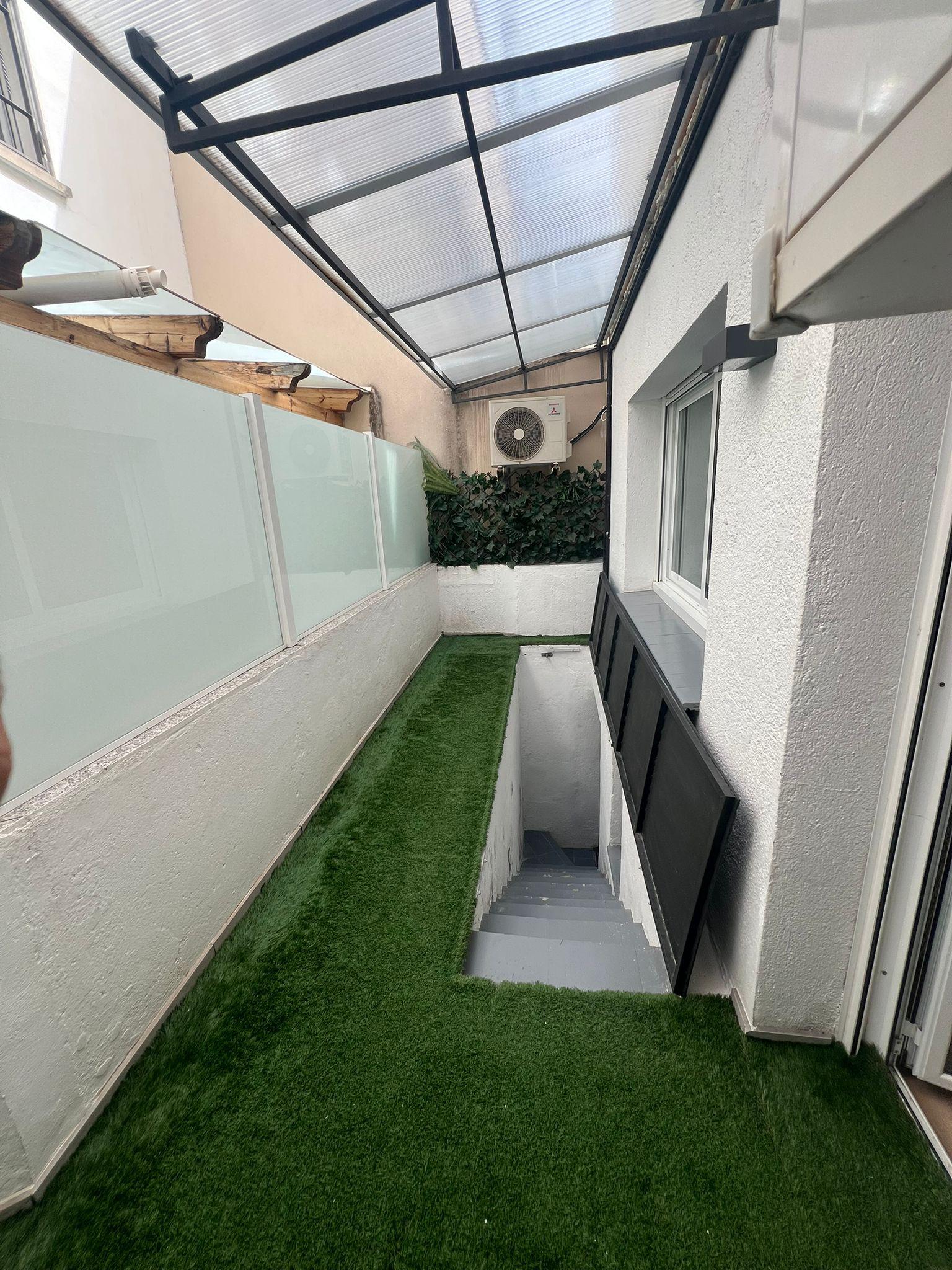 Imagen 16 Dúplex en venta en Premià De Dalt / Triplex en Premia de Dalt, zona tranquila 