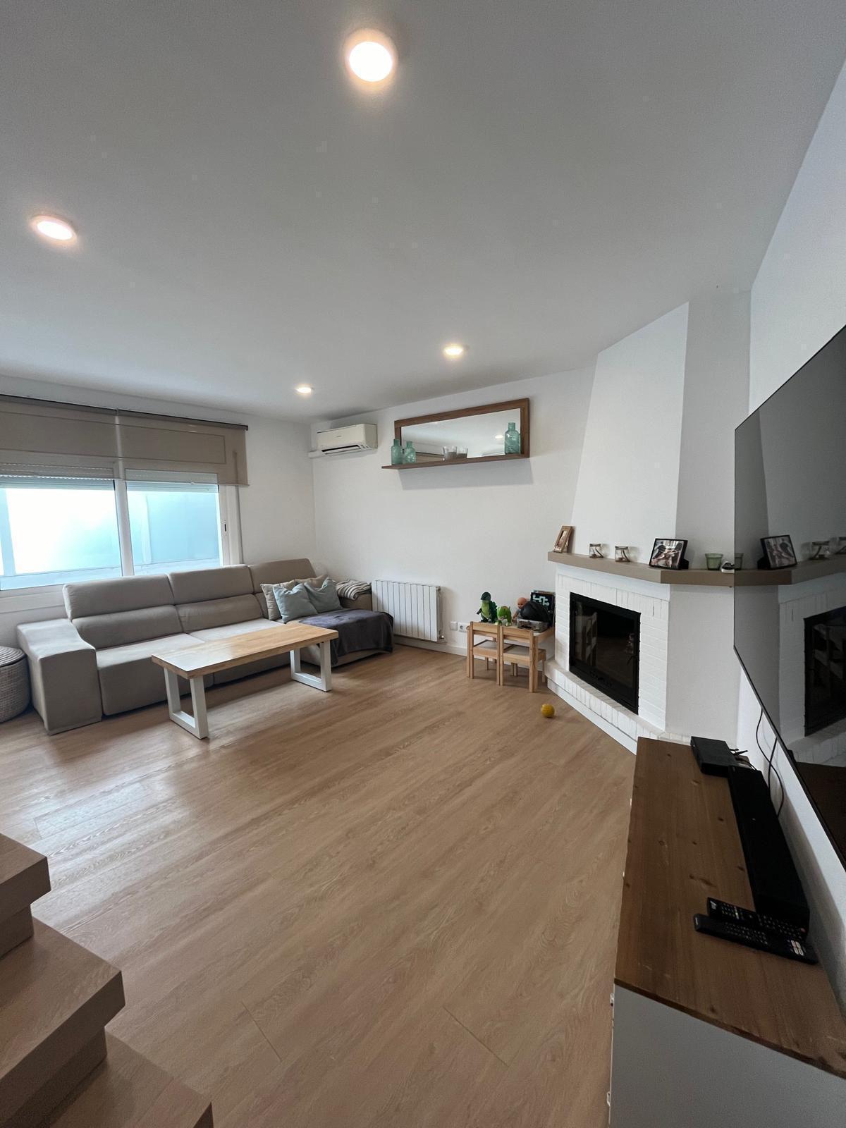 Imagen 8 Dúplex en venta en Premià De Dalt / Triplex en Premia de Dalt, zona tranquila 