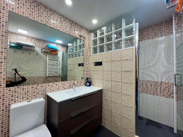 Imagen 15 Inmueble 298250 - Apartamento en venta en Badalona / Gran Piso de 132m2 con terraza en la mejor zona Bufala