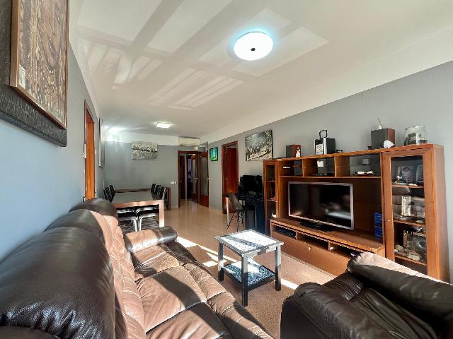 Imagen 6 Inmueble 298250 - Apartamento en venta en Badalona / Gran Piso de 132m2 con terraza en la mejor zona Bufala