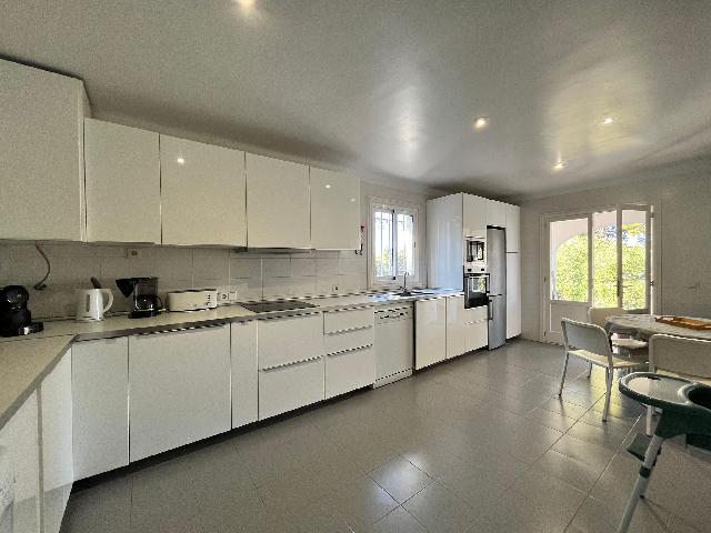 Imagen 9 Inmueble 299224 - Casa Aislada en venta en Santanyí / Cala d´Or en primera linea de mar 