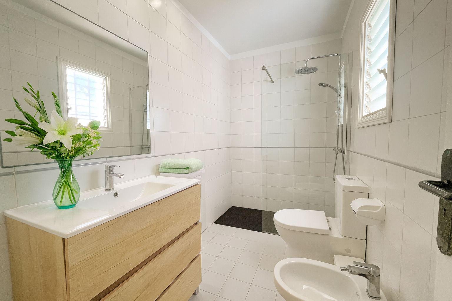 Imagen 19 Casa Aislada en venta en Santanyí / Cala d´Or en primera linea de mar 