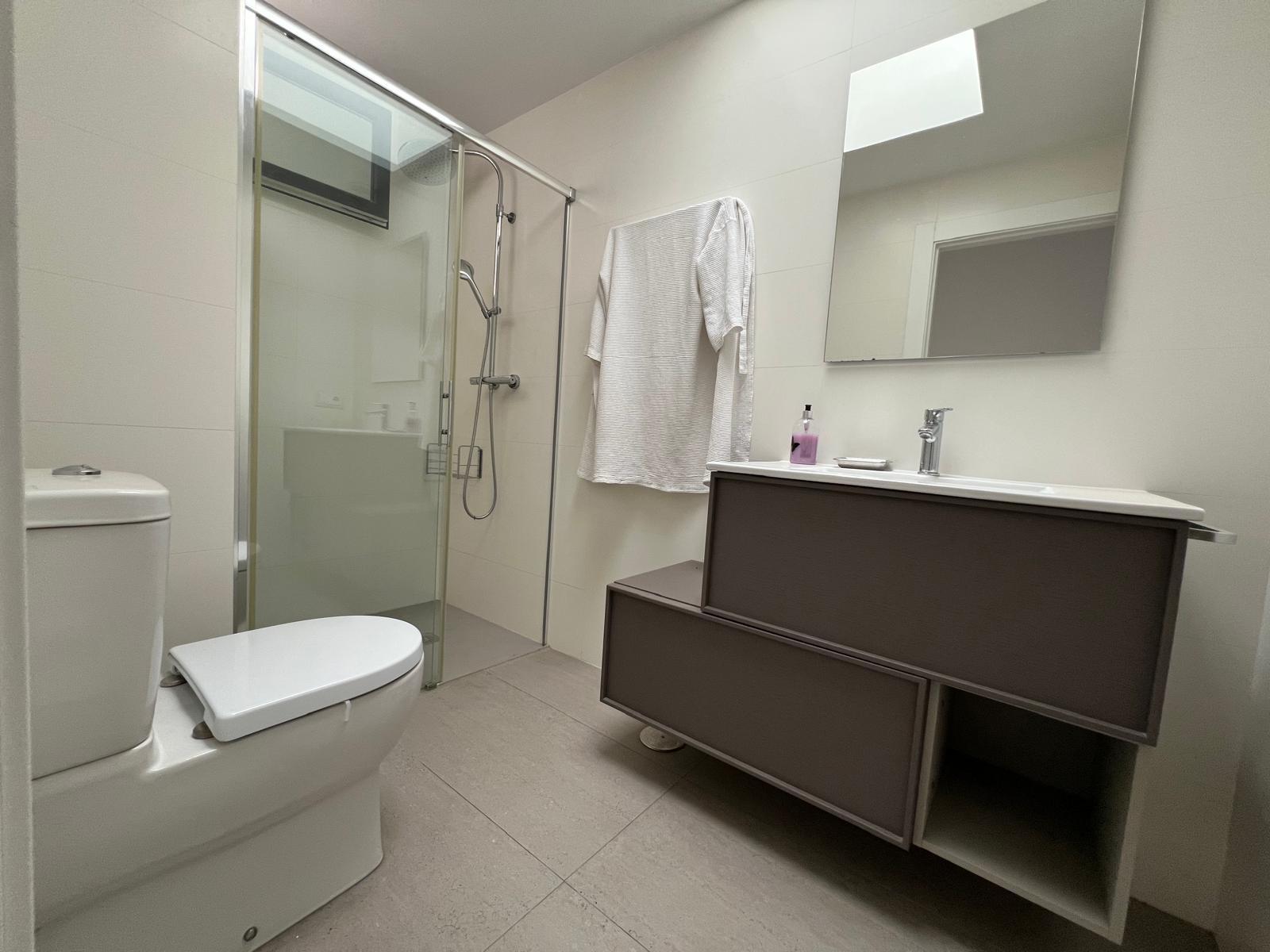 Imagen 15 Casa Aislada en venta en Albacete / Carretera de Jaen. Urbanizaciones