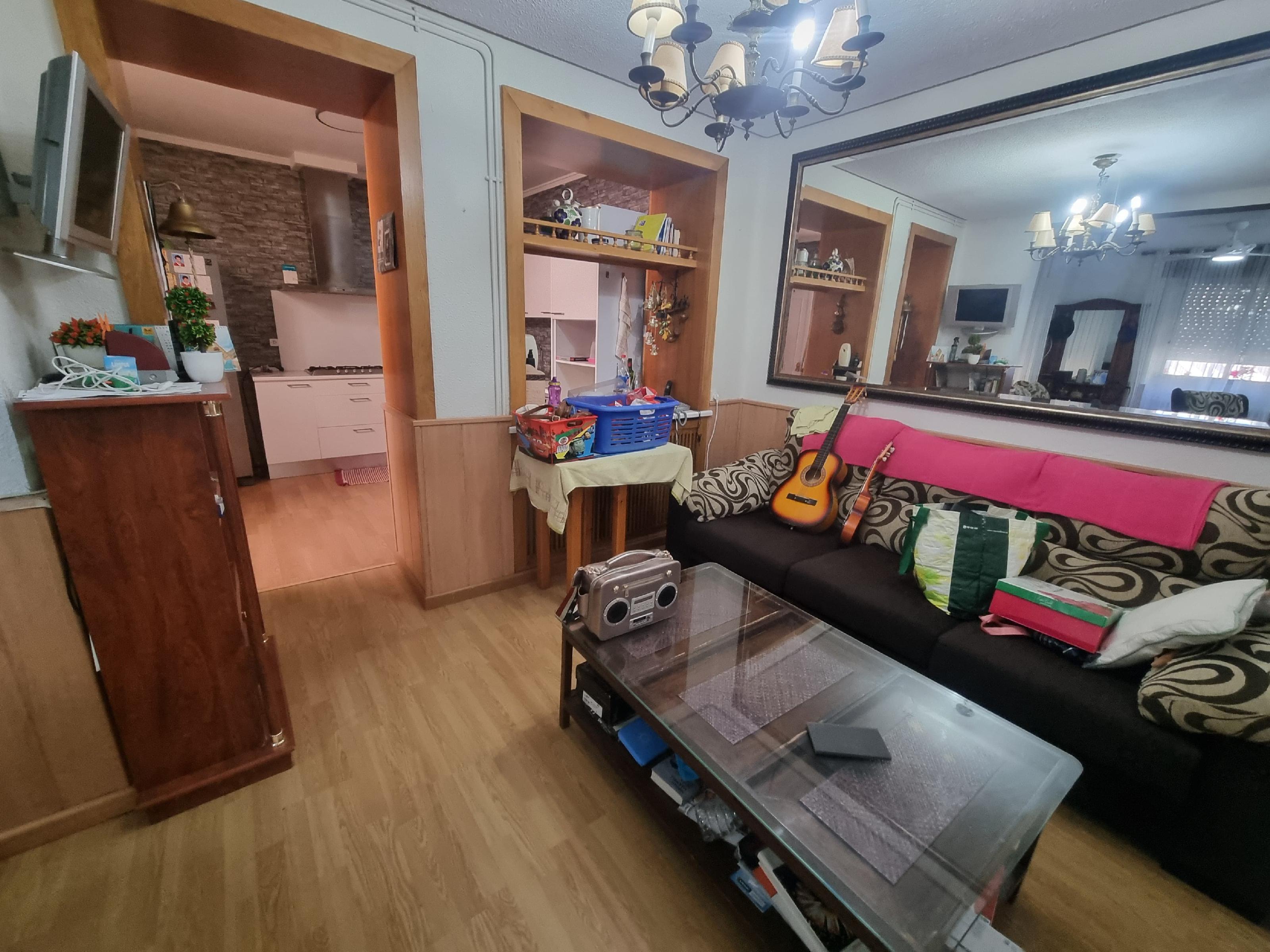 Imagen 3 Casa Pareada en venta en Albacete / Oportunidad Chalet en Fátima