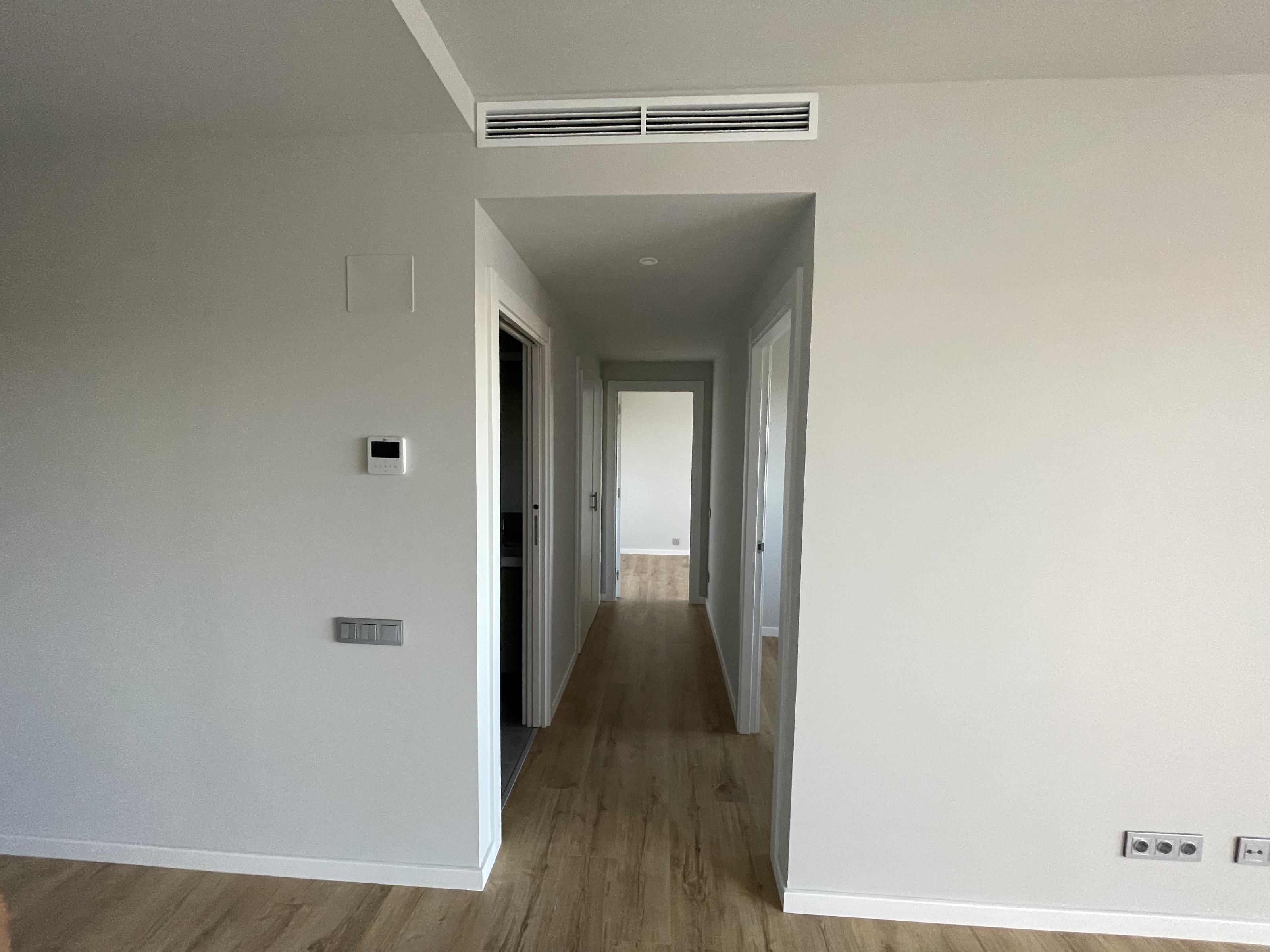 Imagen 13 Apartamento en venta en Hospitalet De Llobregat L´ / Bloques de obra nueva 