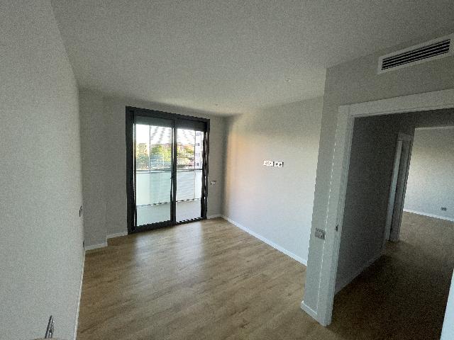 Imagen 15 Inmueble 296842 - Apartamento en venta en Hospitalet De Llobregat (L´) / Bloques de obra nueva 