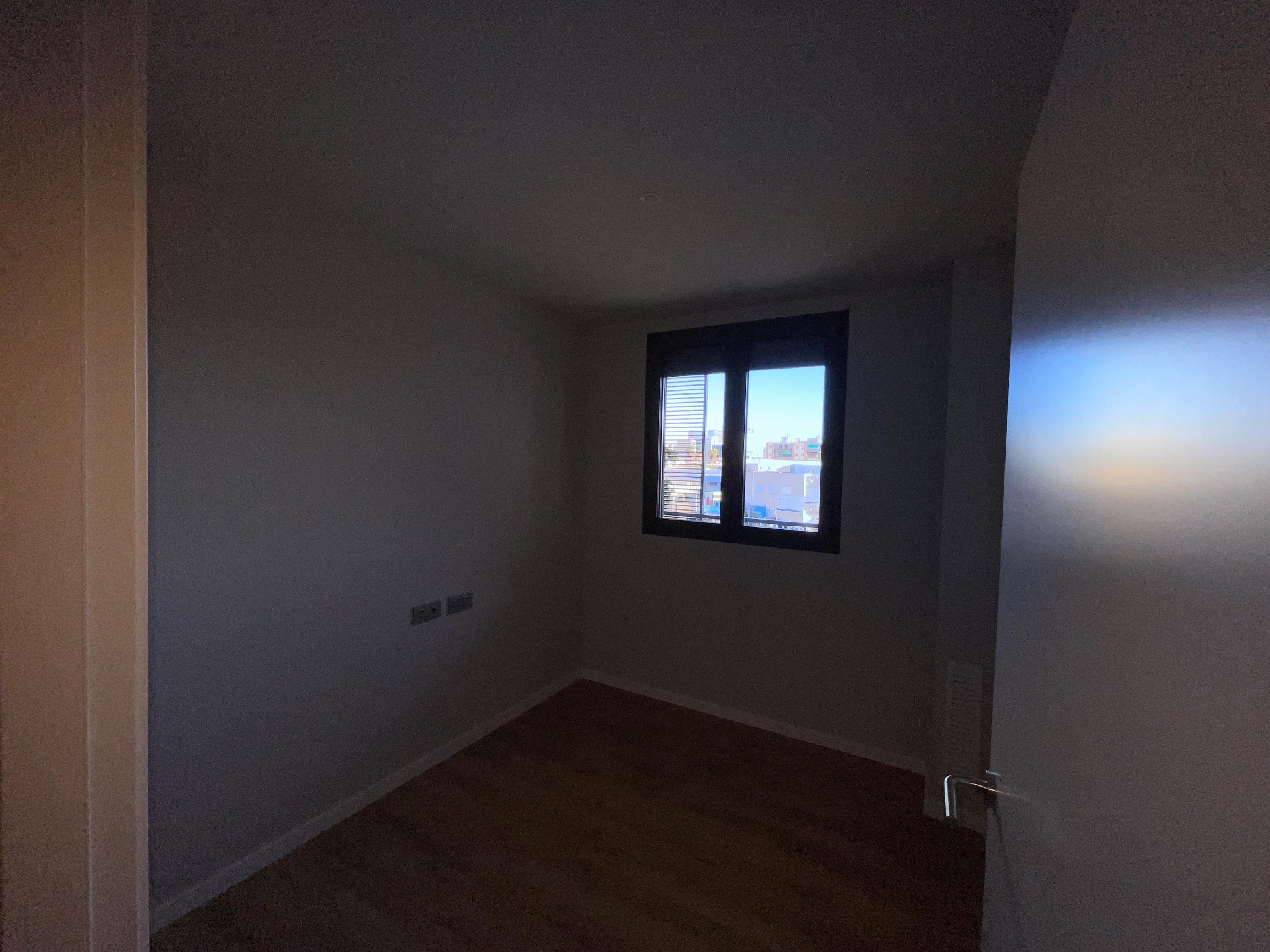 Imagen 16 Apartamento en venta en Hospitalet De Llobregat L´ / Bloques de obra nueva 