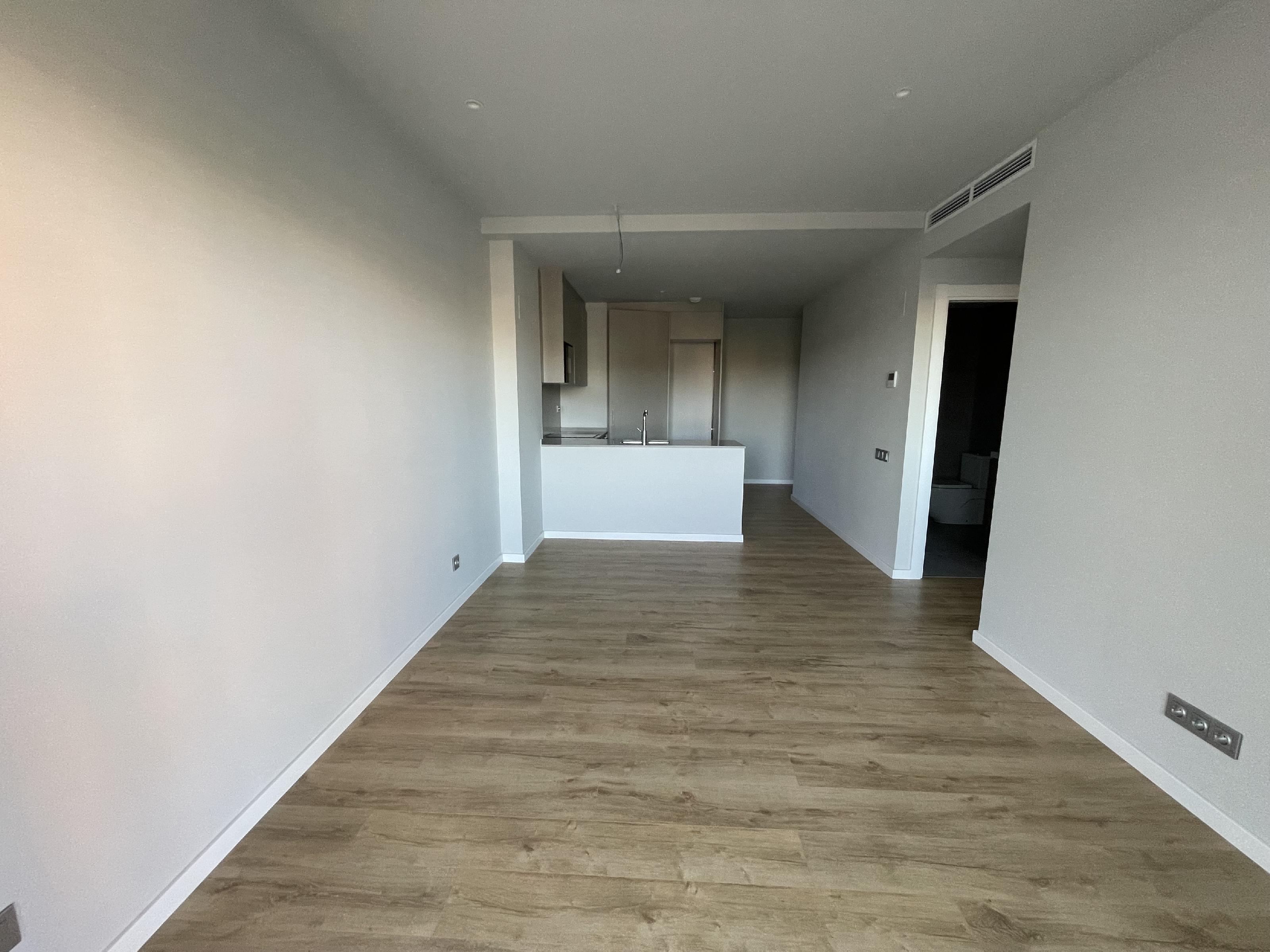 Imagen 17 Apartamento en venta en Hospitalet De Llobregat L´ / Bloques de obra nueva 