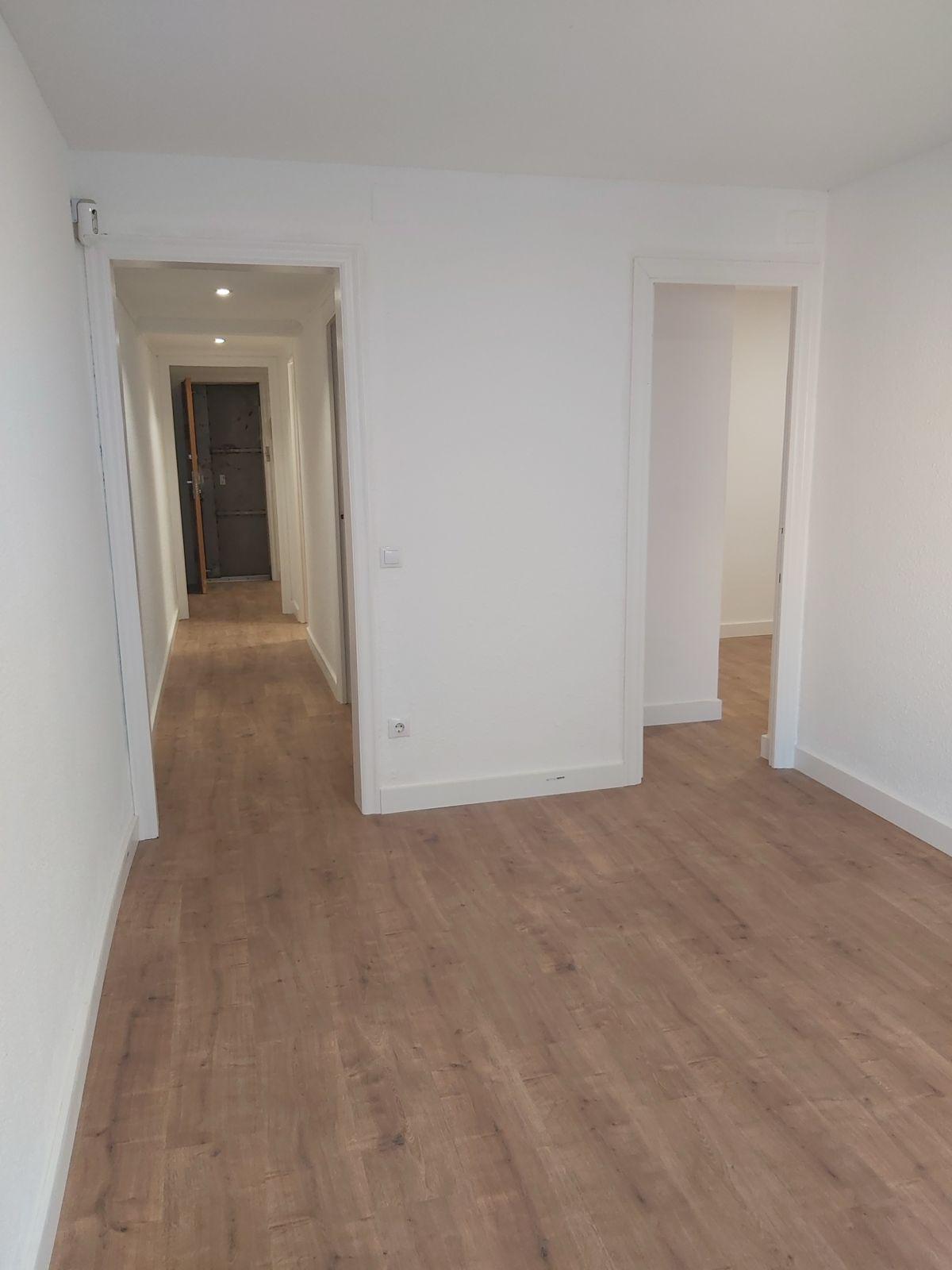 Imagen 17 Apartamento en venta en Hospitalet De Llobregat L´ / Entre collblanc y torrasa 