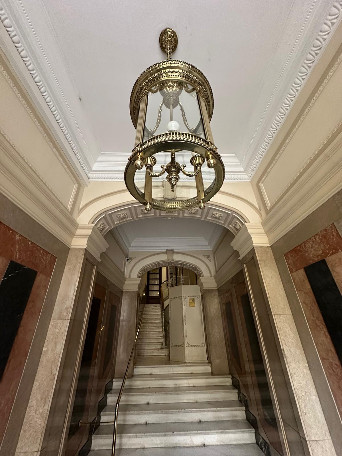 Imagen 33 Piso en venta en Barcelona / Plaza delPes de Palla