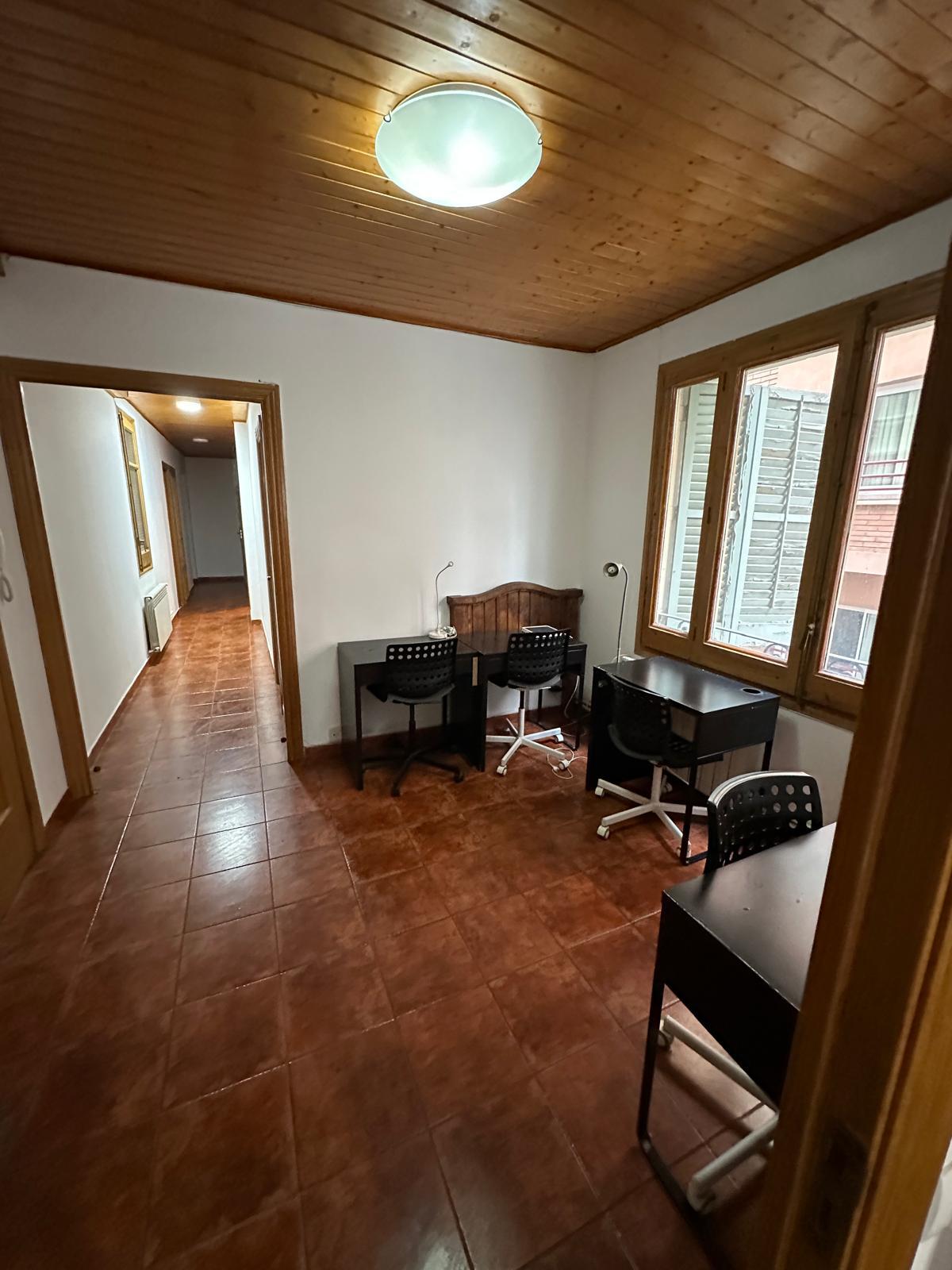 Imagen 3 Piso en venta en Barcelona / Plaza delPes de Palla