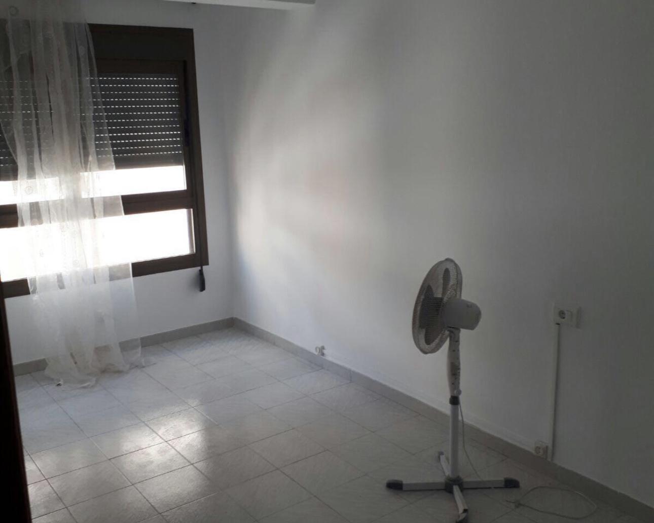 Imagen 3 Piso en venta en Palma / Junto  Avenidas y  al Parque de Ses Estacions