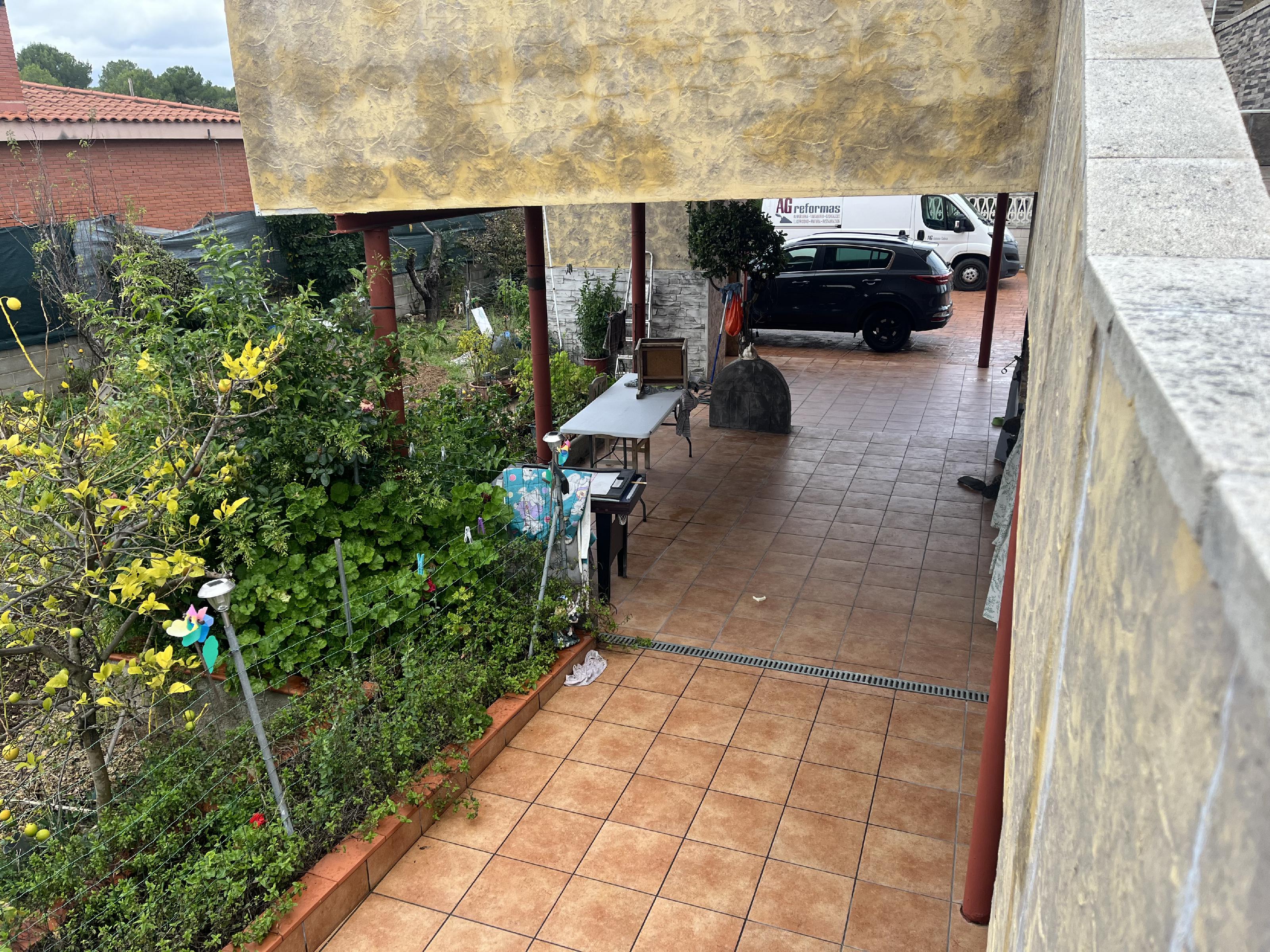 Imagen 11 Casa Aislada en venta en Catllar El / Cerca del centro del Catllar