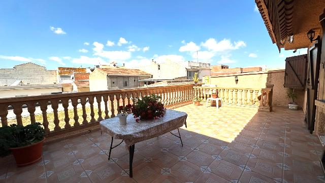 Imagen 1 Inmueble 301549 - Casa Adosada en venta en Torres De Cotillas (Las) / A 15 minutos de Murcia y en el centro ...