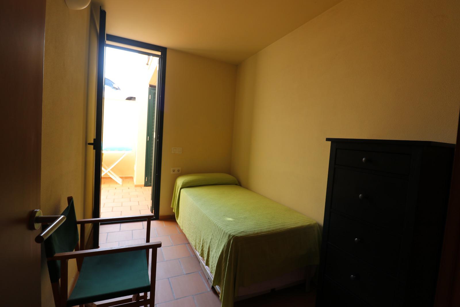 Imagen 12 Casa Adosada en venta en Maó / Casa adosada en Es Canutells