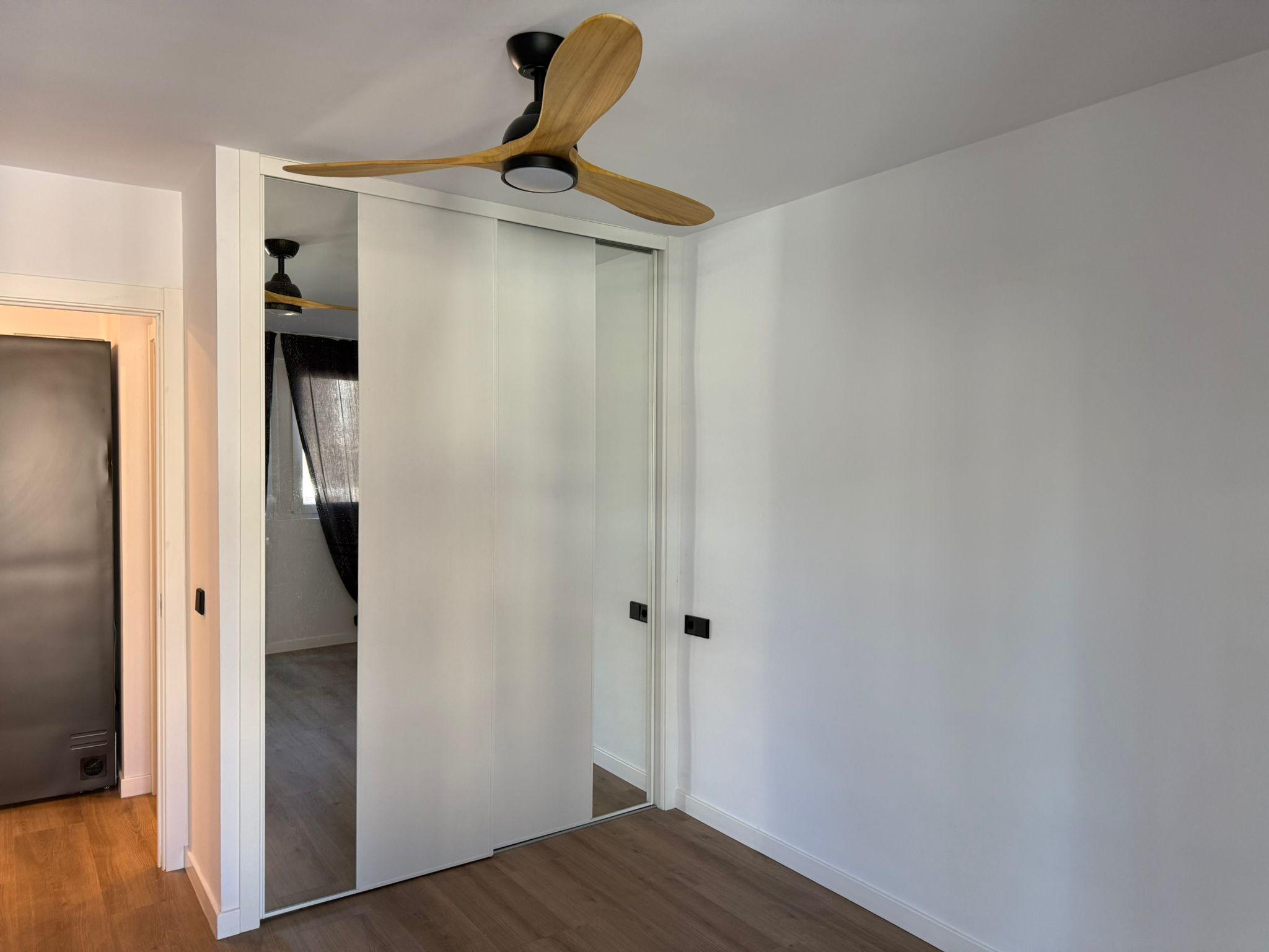 Imagen 16 Apartamento en venta en Sant Antoni De Portmany / A un minuto de la playa 