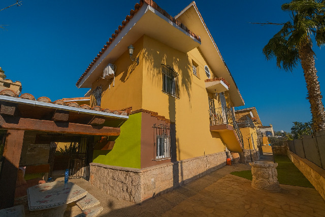 Imagen 1 Inmueble 298496 - Casa en venta en Peníscola/peñíscola / Peñiscola zona atalayas