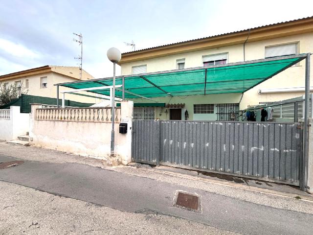 Imagen 25 Inmueble 299150 - Casa Aislada en venta en Vinaròs / Zona del barco. Costa sur a 100 metros de la playa.