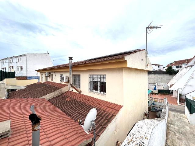 Imagen 23 Inmueble 299150 - Casa Aislada en venta en Vinaròs / Zona del barco. Costa sur a 100 metros de la playa.