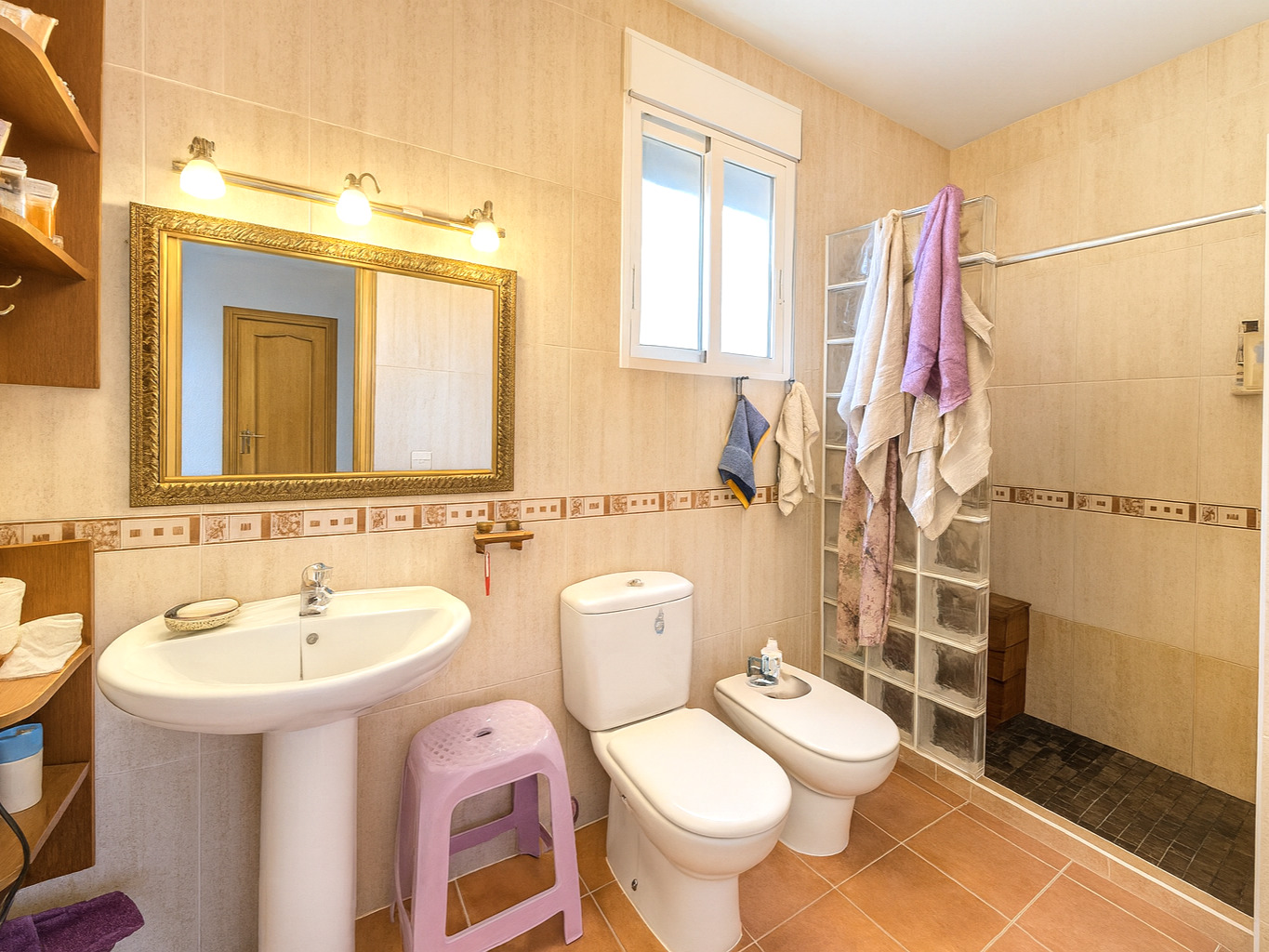 Imagen 16 Casa Aislada en venta en Vinaròs / Zona del barco. Costa sur a 100 metros de la playa.