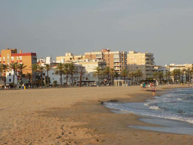 Imagen 5 Inmueble 300450 - Casa en venta en Vinaròs / En centro, a la calle de todas las tiendas de vinaros.