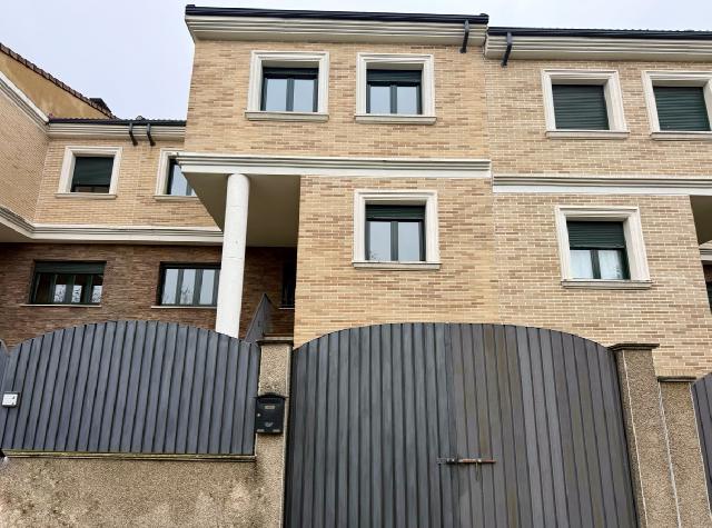 Imagen 31 Inmueble 299481 - Dúplex en venta en Plasencia / Junto al parque José Zorrilla