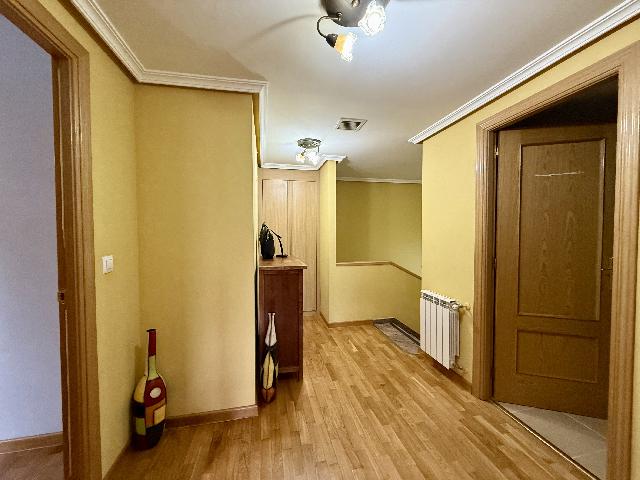 Imagen 16 Inmueble 299481 - Dúplex en venta en Plasencia / Junto al parque José Zorrilla