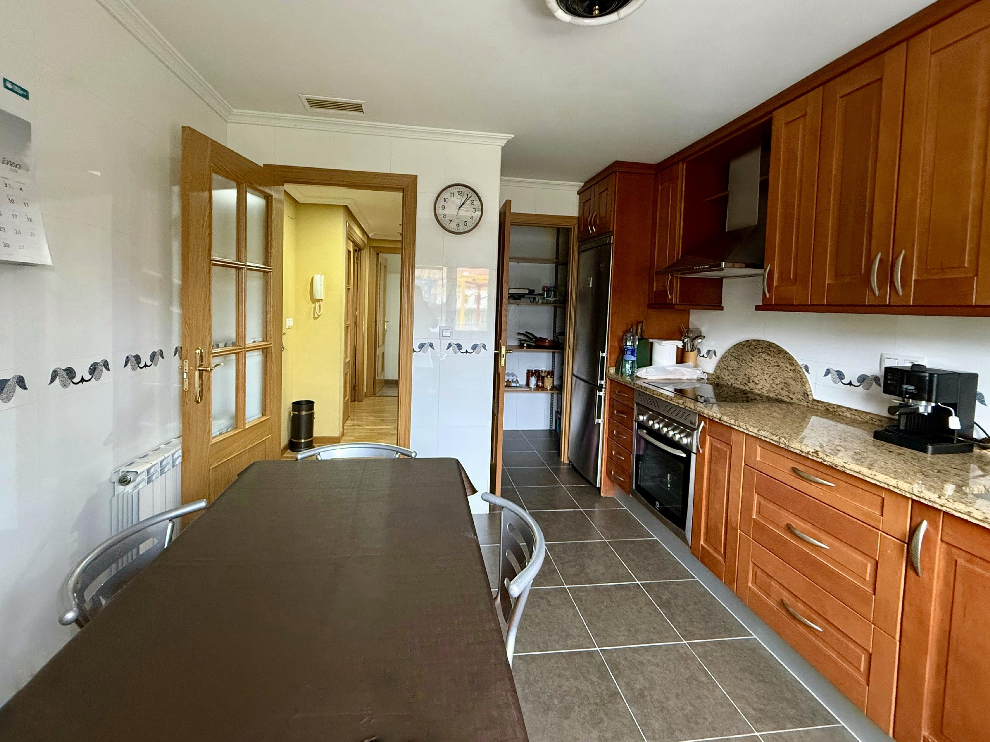 Imagen 11 Dúplex en venta en Plasencia / Junto al parque José Zorrilla