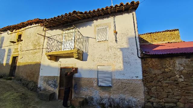 Imagen 1 Inmueble 300691 - Casa Pareada en venta en Aceituna / Casa de pueblo, en Aceituna ( Cáceres)