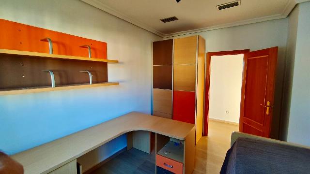 Imagen 30 Inmueble 300801 - Casa en venta en Plasencia / En la zona del Berrocal
