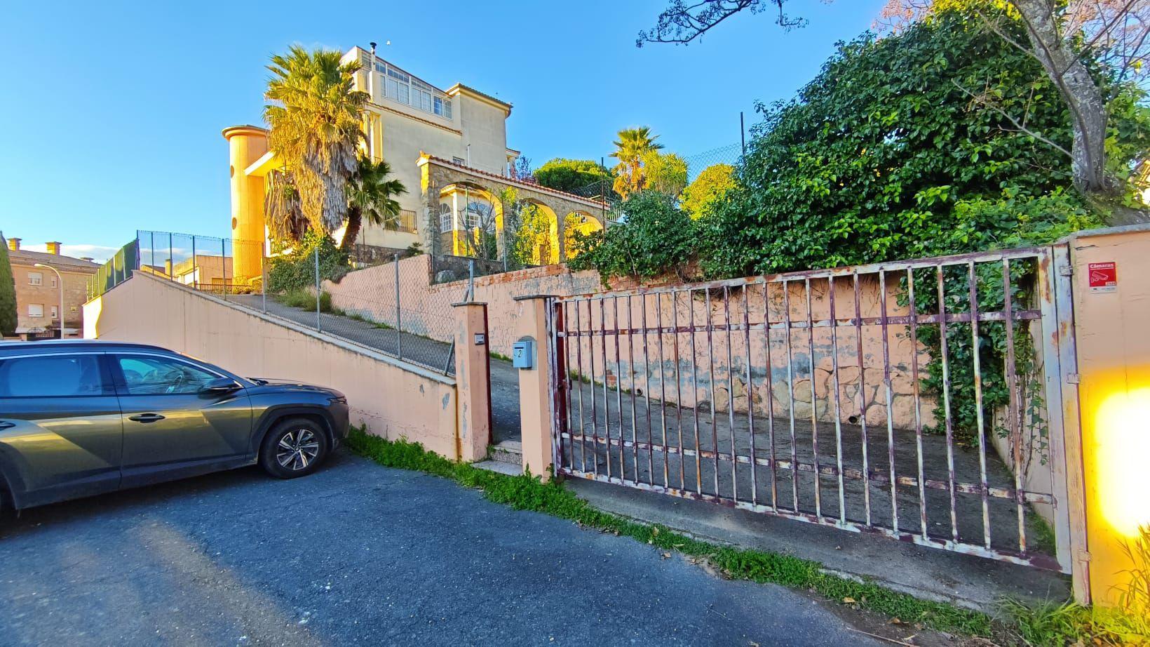 Imagen 1 Casa en venta en Plasencia / En la zona del Berrocal