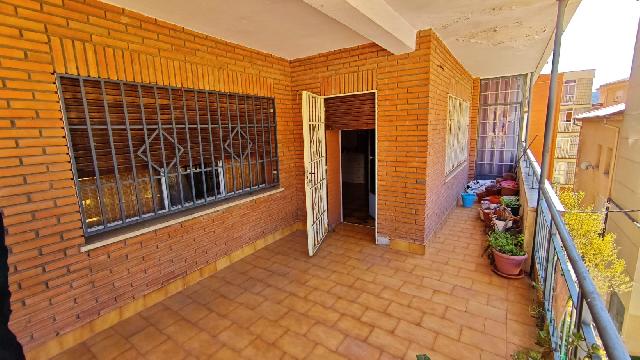 Imagen 3 Inmueble 301781 - Piso en venta en Plasencia / Piso sito en Avda de la Vera. Junto a Puerta del Sol.