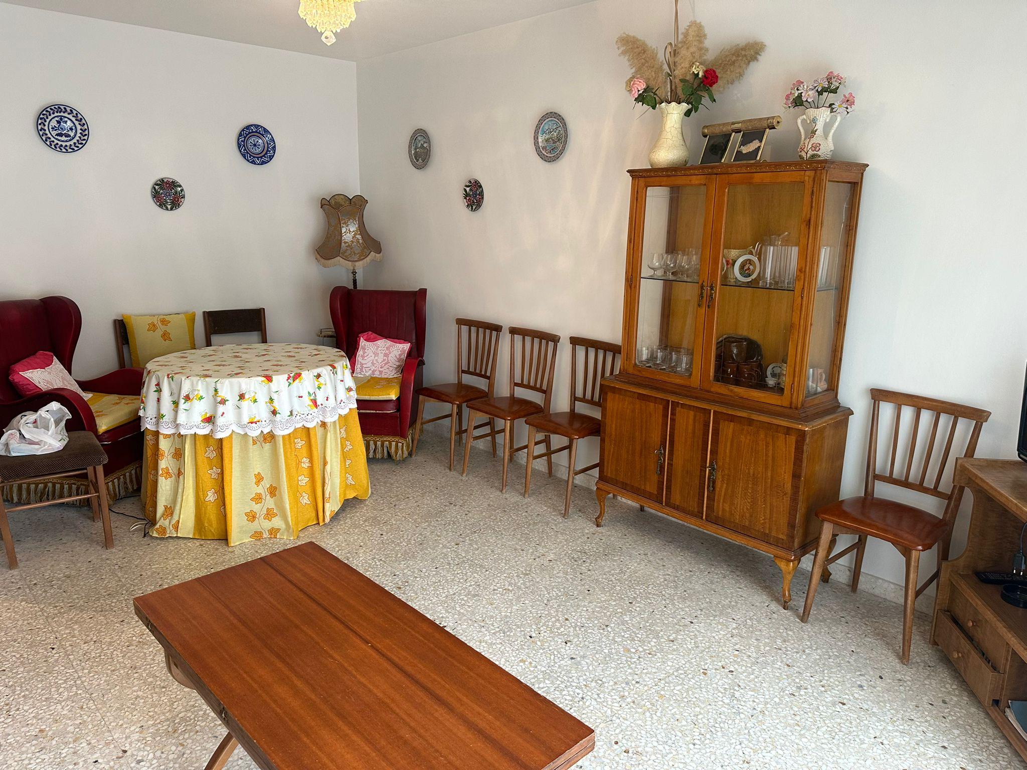 Imagen 2 Casa Adosada en venta en Malpartida De Cáceres / Malpartida de Cáceres 