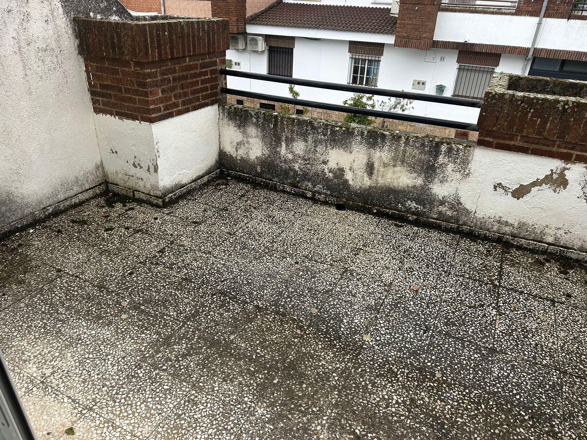 Imagen 12 Casa Adosada en venta en Malpartida De Cáceres / Malpartida de Cáceres 